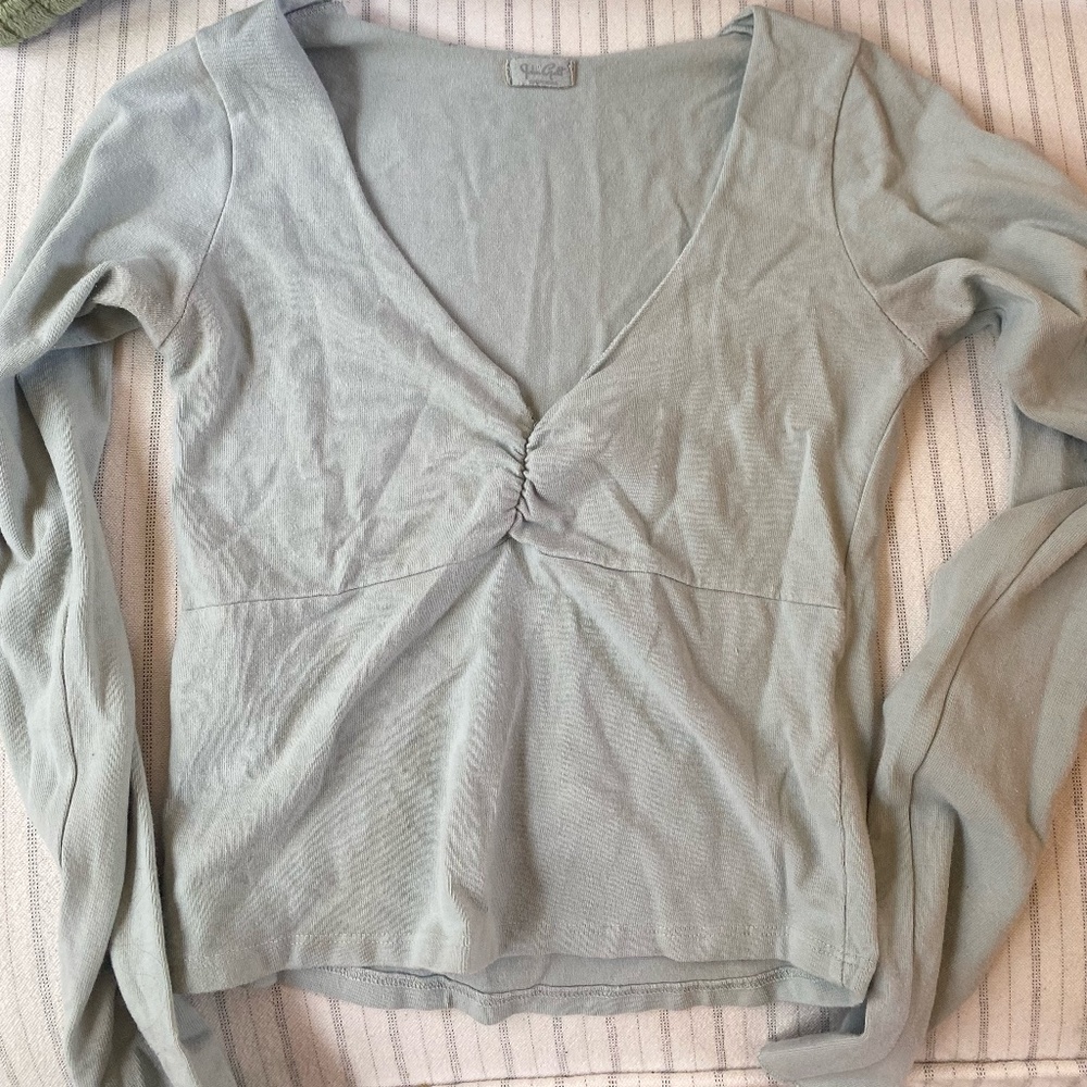 Brandy Melville low cut long sleeve shirt